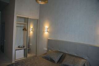 Отель Hotel Nika 2 Черноморск Стандартный двухместный номер с 1 кроватью или 2 отдельными кроватями-6