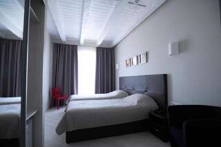 Отель Hotel Nika 2 Черноморск Стандартный двухместный номер с 1 кроватью или 2 отдельными кроватями-33